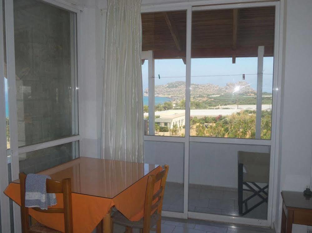 Aqua Marine Aparthotel Falasarna Bagian luar foto