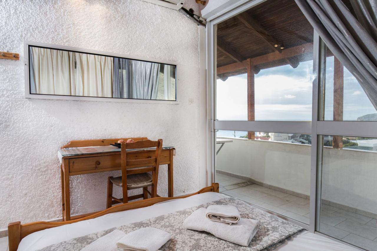 Aqua Marine Aparthotel Falasarna Bagian luar foto