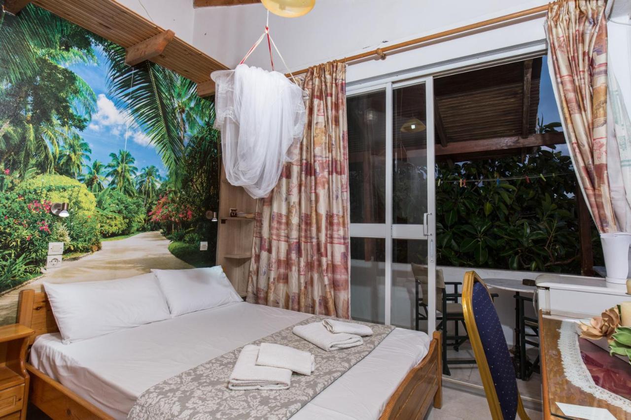 Aqua Marine Aparthotel Falasarna Bagian luar foto